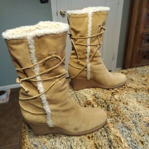 Kors Michael Kors Women's Aviator Shearling Lined Suede Wedge Boots Tan Sz 7.5 M